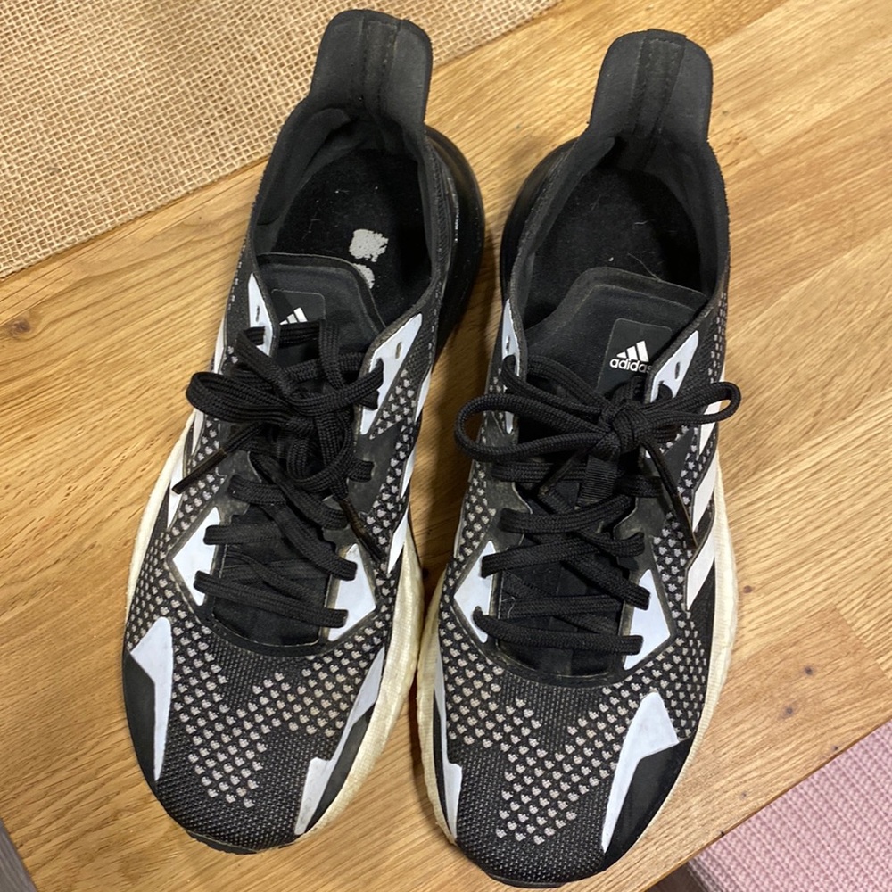 Adidas Tennis Shoes